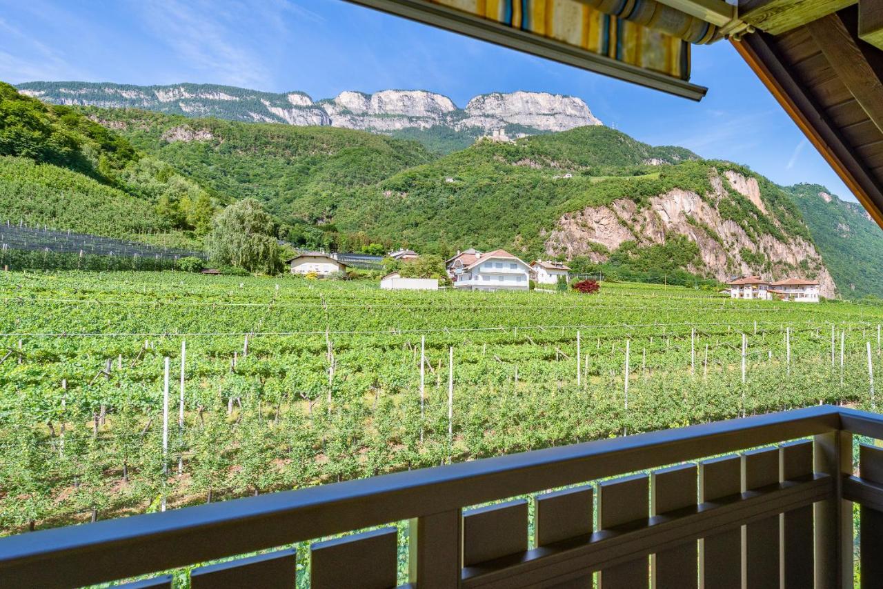 Haus Stolz Bed and Breakfast Eppan an der Weinstraße Buitenkant foto