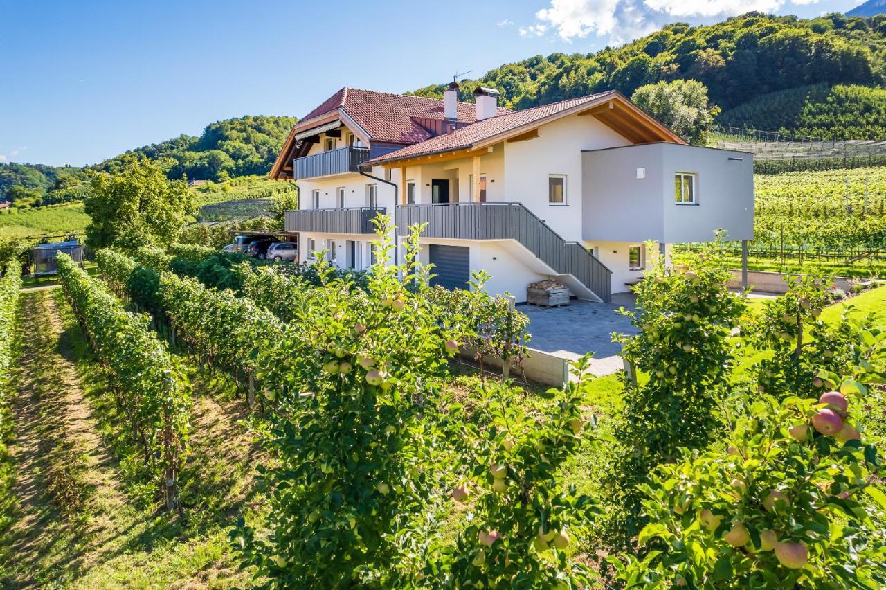 Haus Stolz Bed and Breakfast Eppan an der Weinstraße Buitenkant foto