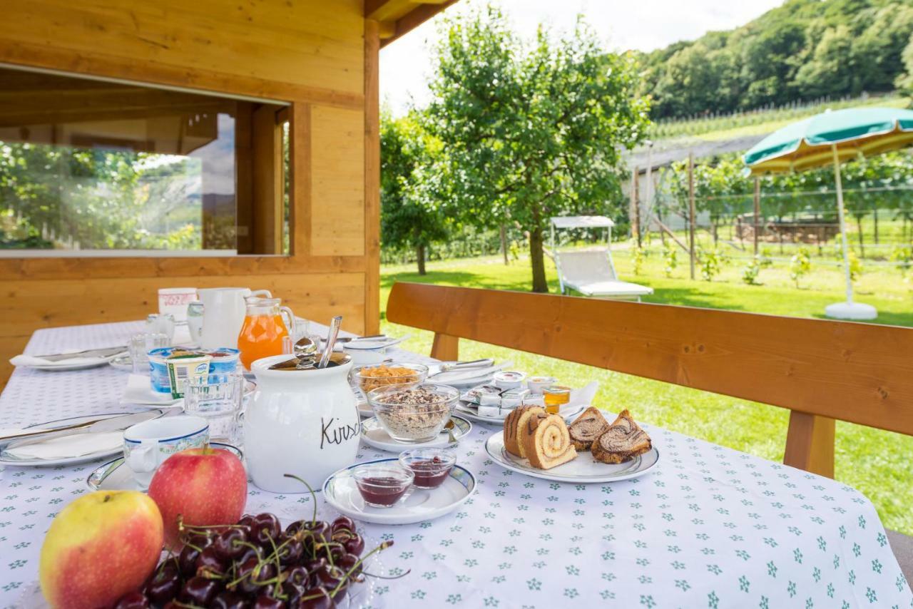 Haus Stolz Bed and Breakfast Eppan an der Weinstraße Buitenkant foto